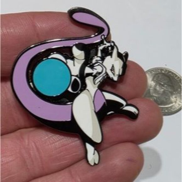 Pokemon Mewtwo Enamel Pin – Psystrike Pose Collector’s Edition - Picture 2 of 3